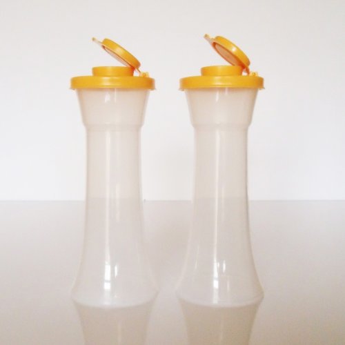 Tupperware Large Hourglass Salt Golden Seals