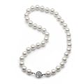 Perlenkette 42 weiss mit SWAROVSKI Elements von Oliver Weber