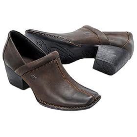 Born Women's Somethin Shoes Truffle