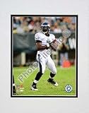 Michael Vick 2009 Action Vertical Double Matted 8Ó x 10Ó Photograph (Unframed)