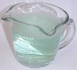 TriplePourEmbossedMeasuringCup
