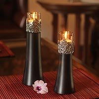 NOVICA Mango wood and Clover (pair)