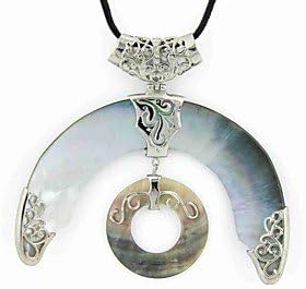 Ruisilp Mother of Pearl Black Pinctada Sea Shell Silver Pendant Jewelry
