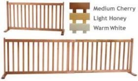 20″ Free-Standing Dog Gate (Light Honey)