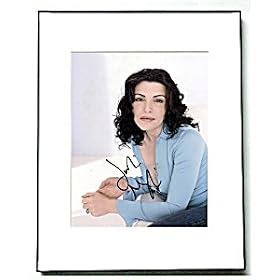 Julianna Margulies Autographed Signed Pretty Photo