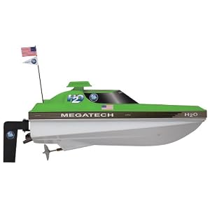 Megatech H20 Pro Racer Speedboat with Radio, Battery and Charger in Green