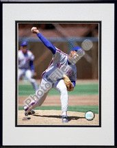 New York Mets Dwight Gooden 1990 Action Matted 8X10 Photo In Aluminum Frame