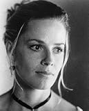 ELISABETH SHUE 11X14 B&W PHOTO