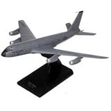 KC-135R Stratotanker - 1/100 scale model
