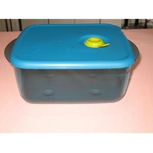Tupperware VENT N SERVE MEDIUM Bowl 4.25 cups Blue by