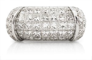 Diamond & 18k White Gold Right Hand Ring