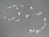 2-Strang-Perlenkettekette in edlem Desigen - filigrane Verarbeitung - ausdrucksstarke Wirkung - Schimmernde Glasperlen und funkelnde Swarovski Kristalle auf Stahlseide gefaedelt - Laenge halsnah 42 cm, Laenge 105cmVerlaengerungskette 5 cm, Nickelfrei - Farbe silber / kristall / weiss