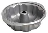 Wilton Tri-Tanium 10-Inch Fluted Pan
