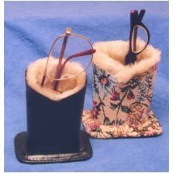 Black Vinyl Eyeglass Holder