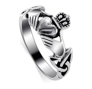 LWRS145.925NickelFreeSterlingSilverIrishCladdaghFriendshipandLovePolishFinishBandRing