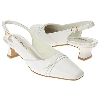 Easy Street Women's Embrace Slingback