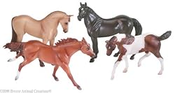 Breyer Stablemates Saddle Club 4 Piece Play Set