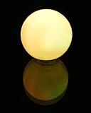 Lumi�re d'Ambiance � LED qui change de couleur - Lampe Veilleuse - Boule Multicolore