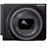 Ricoh P10 28-300mm f/3.5-5.6 VC Lens with 10MP CMOS Sensor