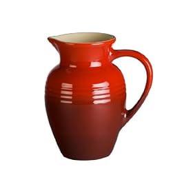 Le Creuset Stoneware 2-Quart Pitcher, Cherry RedLe Creuset Stoneware 2-Quart Pitcher