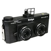 Lomography Holga 120PC-3D Stereo Pinhole Camera with Standard Tripod Mount