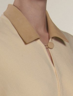 Poncho, gelb, mit Sonnenblumen