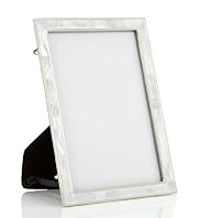White Mother of Pearl Photo Frame 13 x 18cm (5 x 7