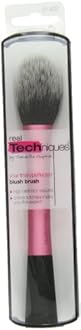 Real Techniques Ultra Plush Blush Makeup Brush, For Loose, Cream, or Pressed Blush, Rosy Glow Cheeks, Fluffy Powder Brush, Aluminum Ferrules, Synthetic Bristles, Vegan & Cruelty Free, 1 Count