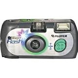 Fujifilm QuickSnap Flash 800 35mm Single Use Camera with Flash