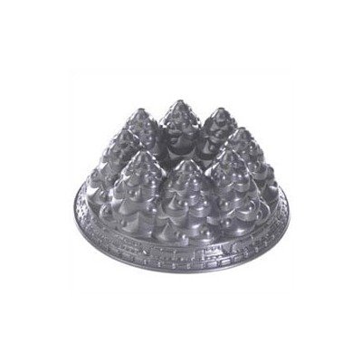 Nordic Ware Holiday Bundt Tree Pan