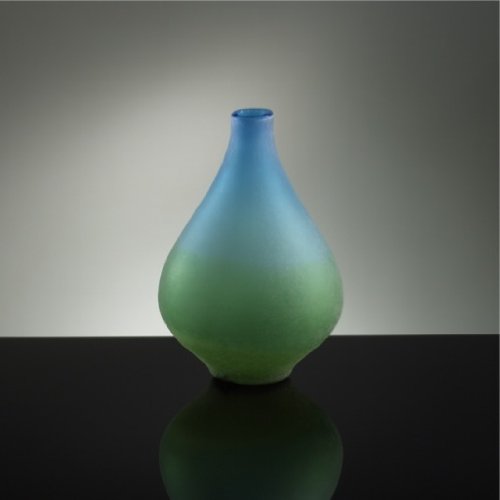 more about Cyan Designs Md. Vizio Blu/Grn Vs