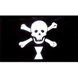 Outdoor Living : Pirate Flag - Emanuel Wynn