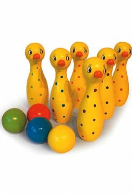 Childrens Toyshop  Toys : Childs Wooden Duck Skittles Ages 3+ - Wooden Toy