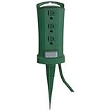 Master Electrician SP-015A 3 Outlet Outdoor Power Stake Green