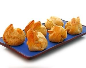 Lobster Scampi Puffs by artiko