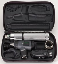 Welch Allyn Diagnostic Set Macroview 3.5V Oto/ Ophth/ Illum Coaxial EaPart No. 97200 MC