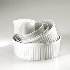 Pillivuyt Porcelain 6-Cup, 7-1/4-Inch Classic Pleated Souffle Dish