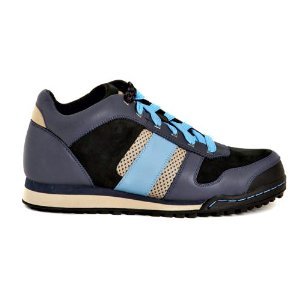 Jhung Yuro Sneakers