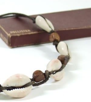 Set of 2 Fashionable Hollister Necklace & Bracelet, Authentic Product and New (SINGLE COIN)