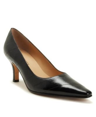 Karen Scott Clancy Pump shoe for women