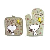Snoopy Oven Gloves