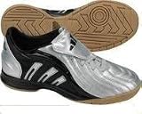 Adidas Bracara 2 Indoor Soccer Shoe Youth Size 1.5