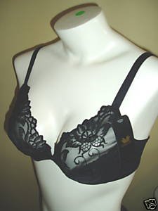 WACOAL Black Lace Embroidered Bra