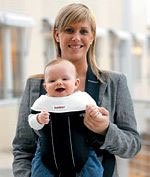 Childrens Toyshop   : BABYBJÖRN® Bib for Baby Carrier White 2-pack