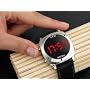 St. Leonhard Retro-moderne Digital-Armbanduhr mit &hellip von St. Leonhard