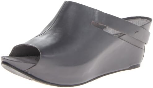 TSUBO Women's Ovid Sandal