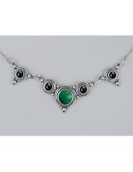 A Delightful Sterling Silver Gemstone Necklace Featuring Green Turquoise and Black Onyx