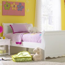 Twin size Hillsdale Lauren Sleigh Bed