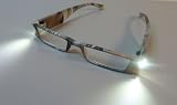 Light Specs LED Reading Glasses +2.00, Camo