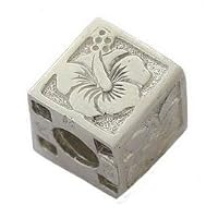 Hawaiian Heirloom Jewelry Silver Quilt Flower Cube Pendant